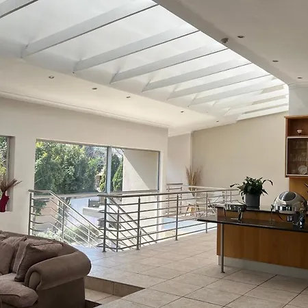 Sizanazo Guest House - Double Room Johannesburg Exterior photo