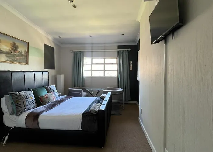 Sizanazo Guest House - Double Room